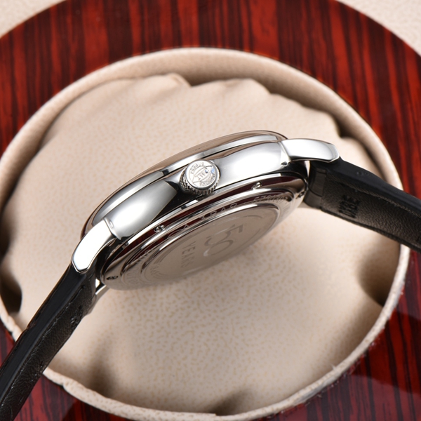 アイ・ダブリュー・シー素材ディテール